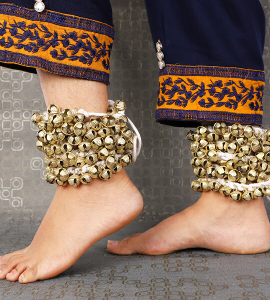 Indian Classical Kathak Ghungroo Pair 16 No. Big Bells Tied with Cotton Cord For Anklet Musical Instrument-200 Bells