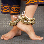 Indian Classical Kathak Ghungroo Pair 16 No. Big Bells Tied with Cotton Cord For Anklet Musical Instrument-50 Bells